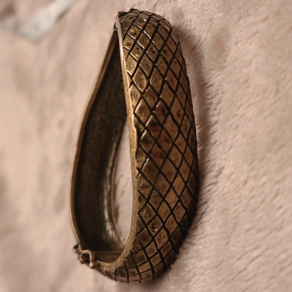 Lia Sophia Antique gold tone bracelet